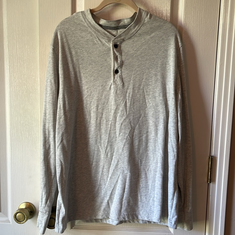 St. John’s Bay gray Henley